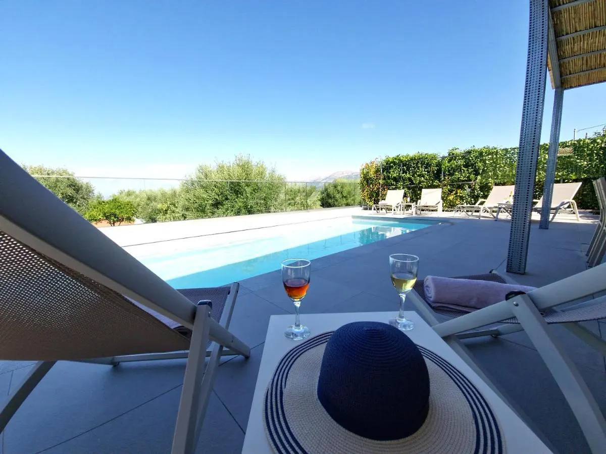 Onar - Luxury Villas Argosztóli Görögország